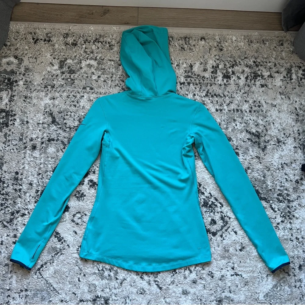 🔥Women's Teal Nike Long Sleeve Top